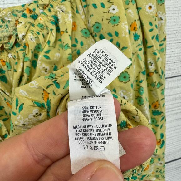 Aerie Women's Green Floral Long Sleeve Crop Blouse Size Medium - Picture 5 of 7